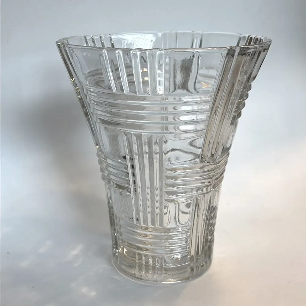 Vintage Anchor Hocking Clear Basket Weave Glass Vase Prismatic Criss Cross